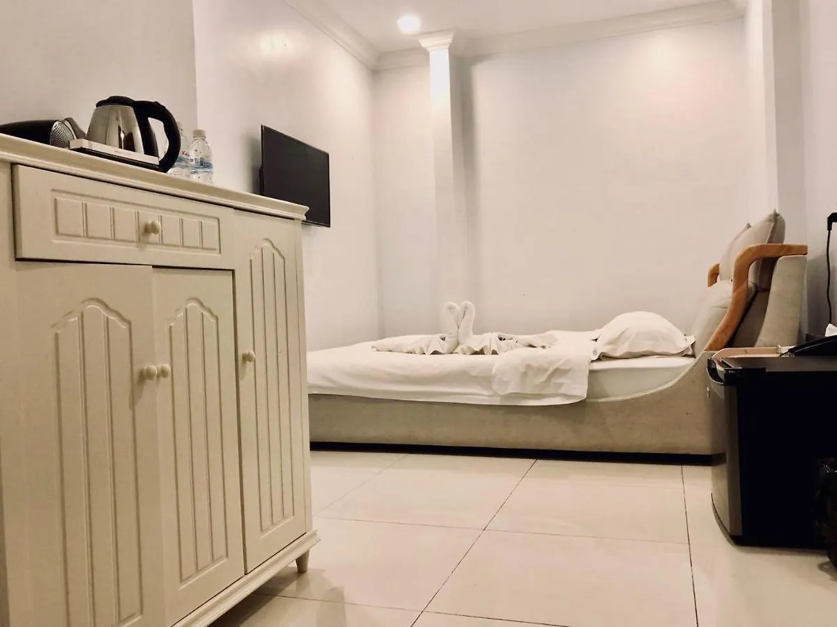 Ly Kheng Hotel សណ្ឋាគារលីខេង Sihanoukville
